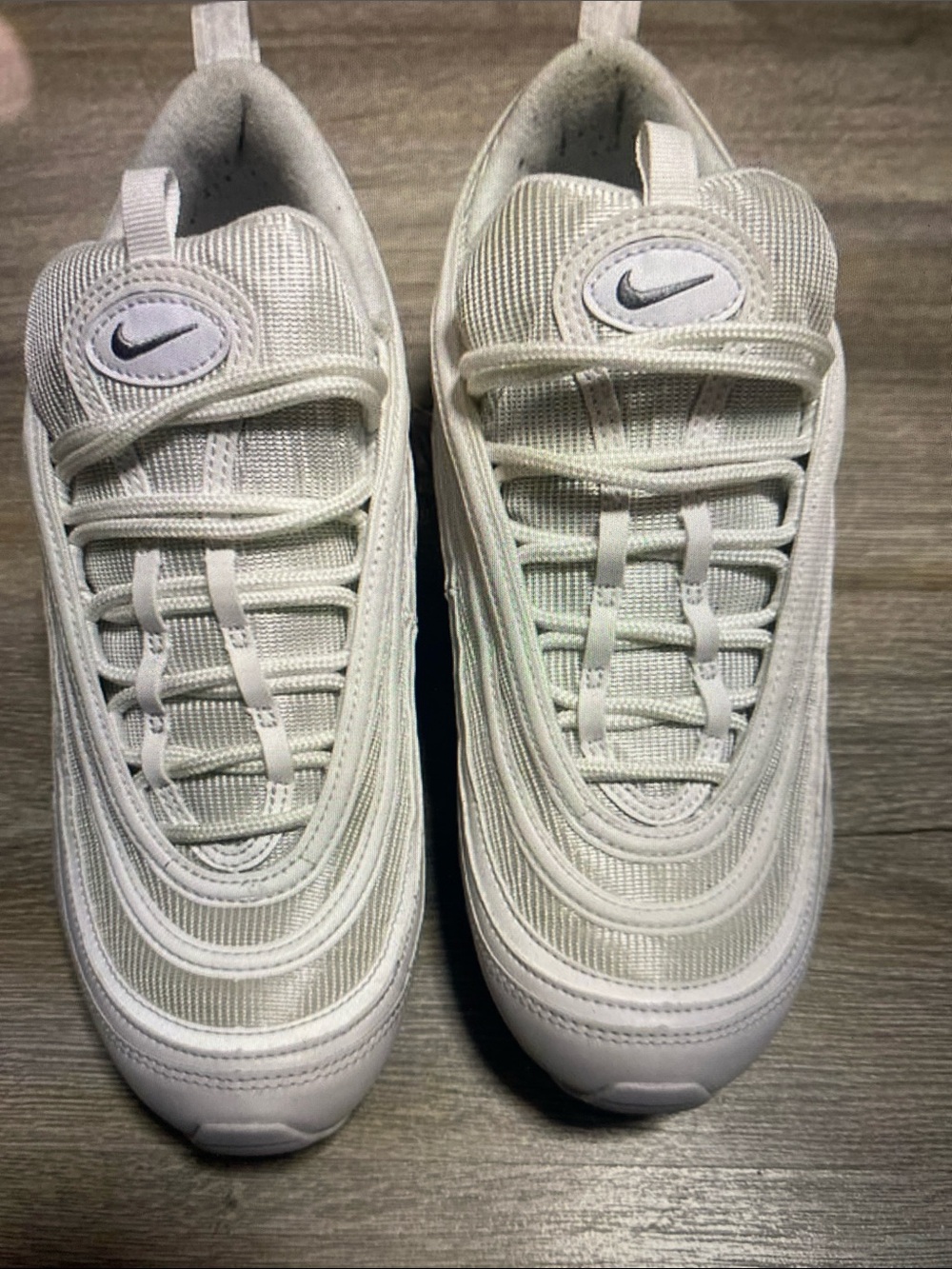Nike Men’s Off-White / Cream Mesh Running Sneakers